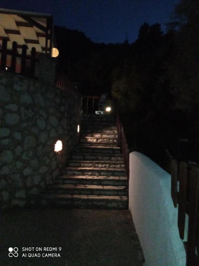 Ithaki Holidays Frinion Luaran gambar