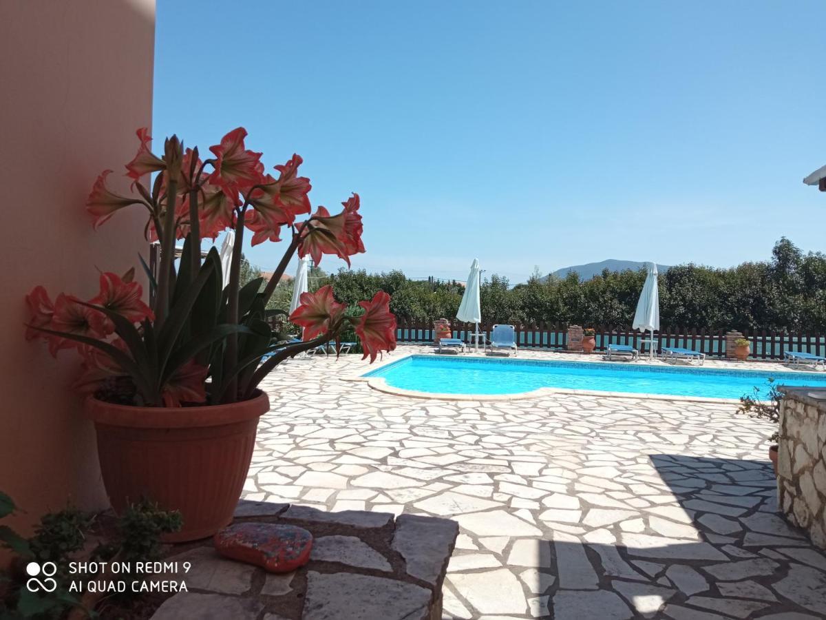 Ithaki Holidays Frinion Luaran gambar