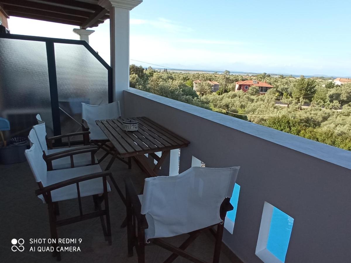Ithaki Holidays Frinion Luaran gambar
